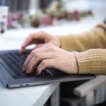 Laptop herstellen of vervangen? Wanneer is een herstelling nog de moeite waard?